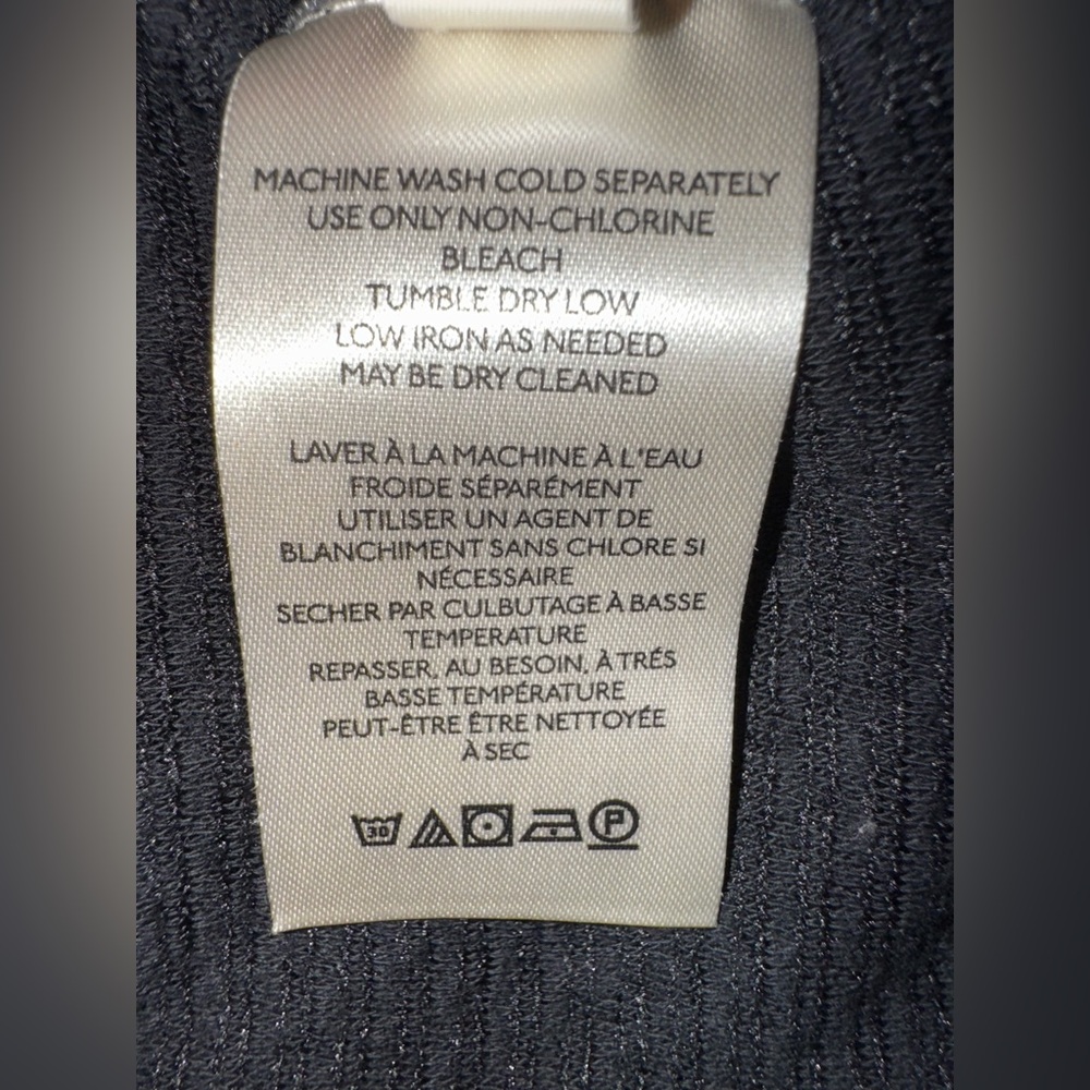 We the Free black bunny, cropped crewneck pullover with flowy sleeves. Size M - Picture 11 of 11